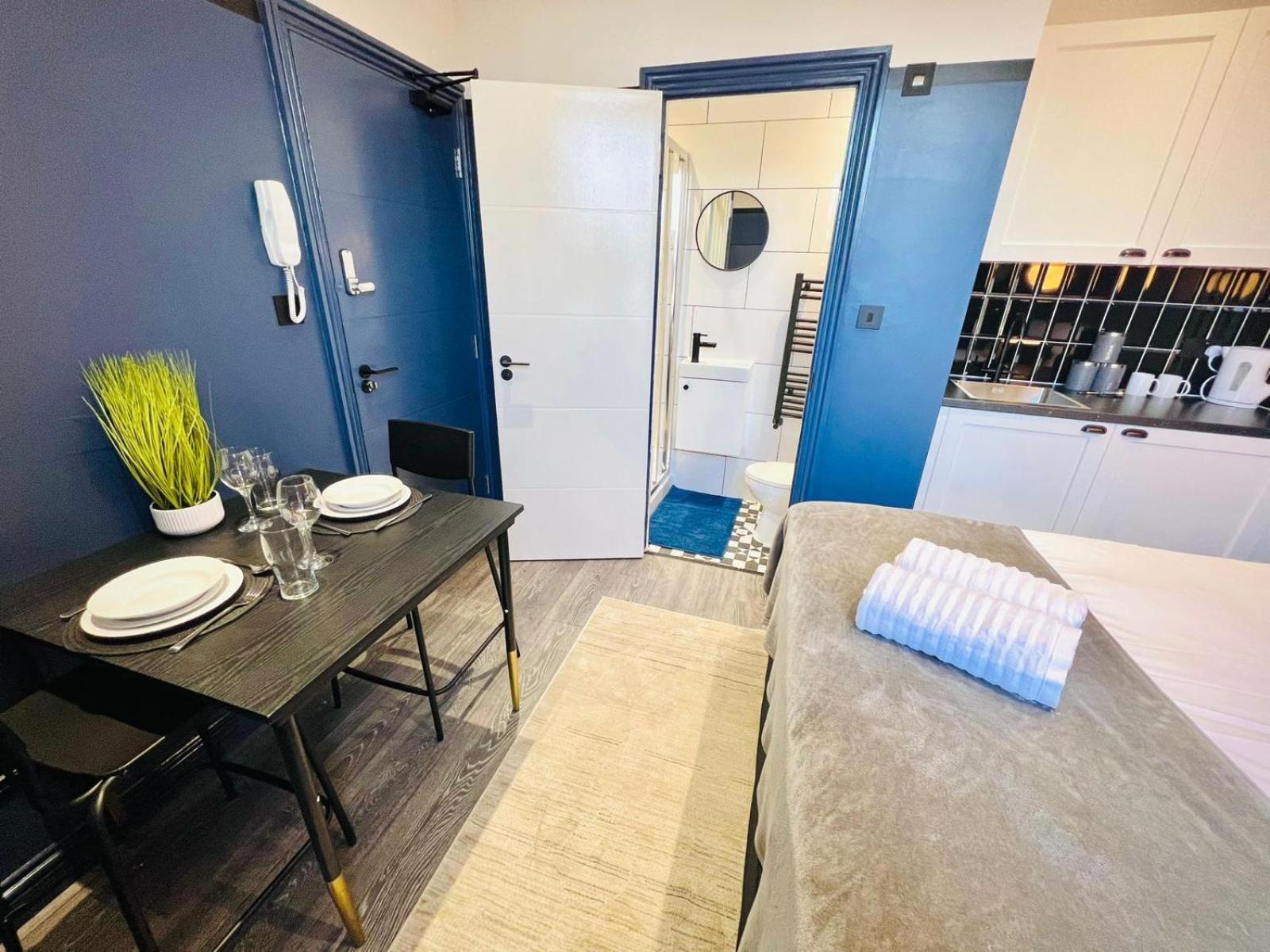 London 61 Central Studio, Ideal For Tourists High Recommend!!! Екстериор снимка